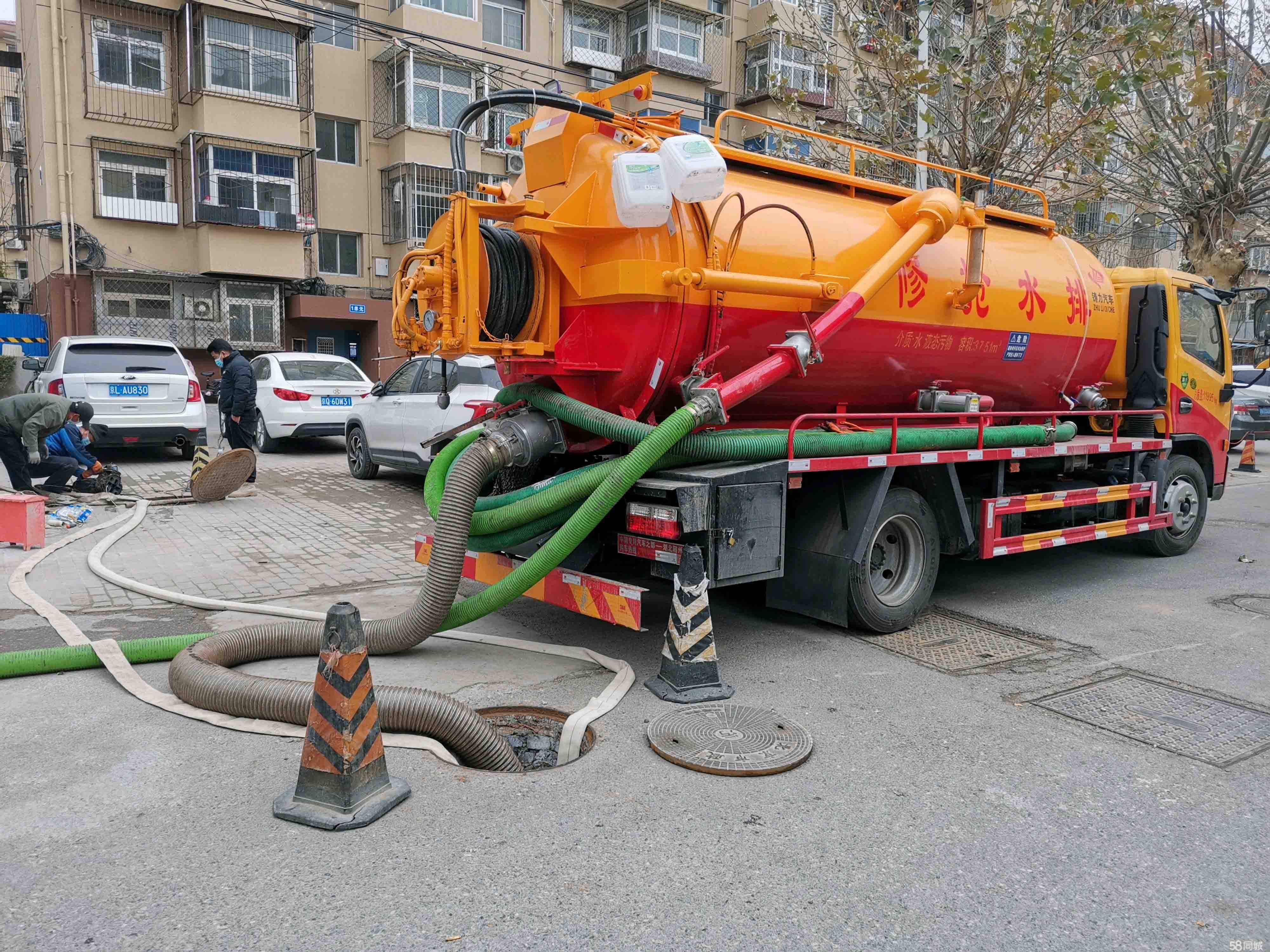 九龙抽粪吸污